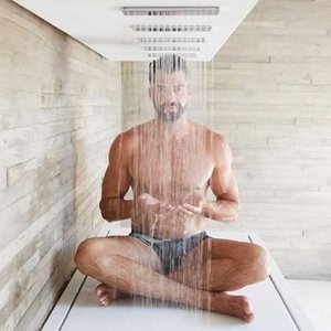 Horizontal Shower